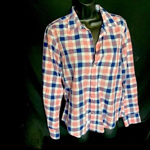 Frank & Eileen button up